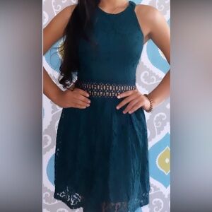 Francesca’s Collection Emerald Lace Mini Dress🌺 SALE ITEM